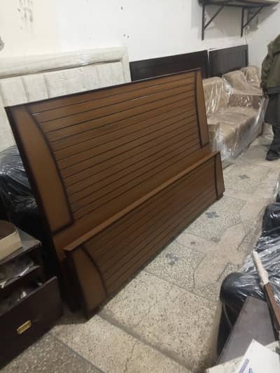 Bed double reliable luxury