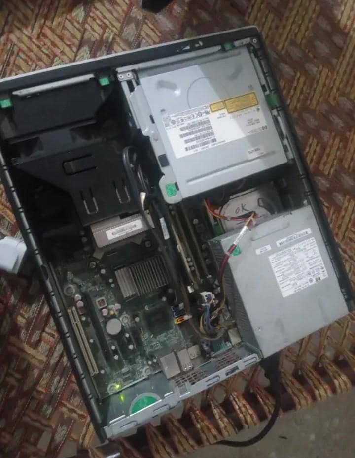 core 2 duo 100%working computer 5