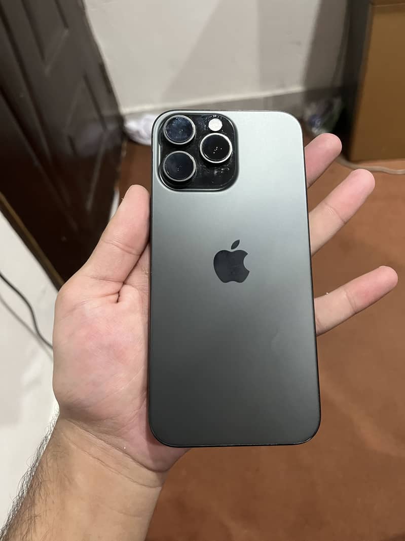 Iphone 16 pro max 0
