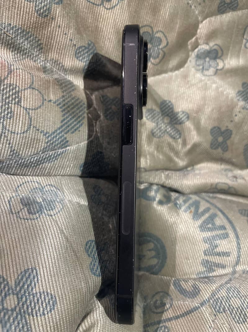 iphone 14 pro 4