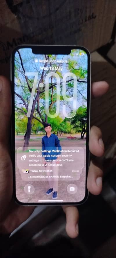 iPhone 12 jv 44k waley es mobile say door rahey  only cash
