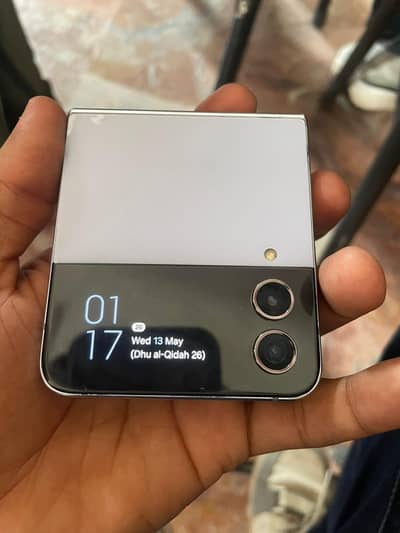 Samsung Z flip 4