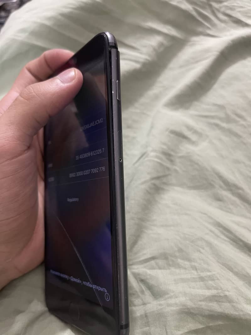 Iphone 8plus back break 2