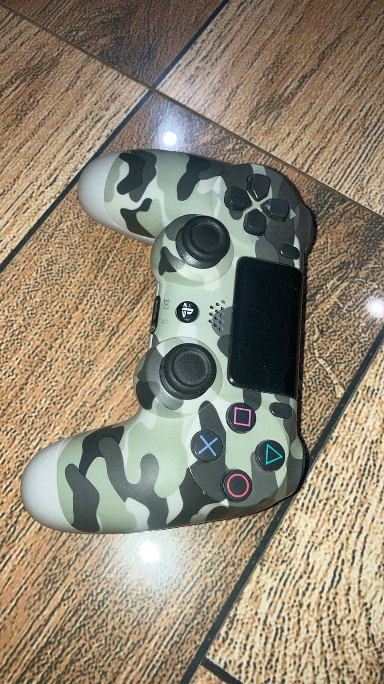 Gaming controller DualShock 4 Bluetooth ps4,pc 1
