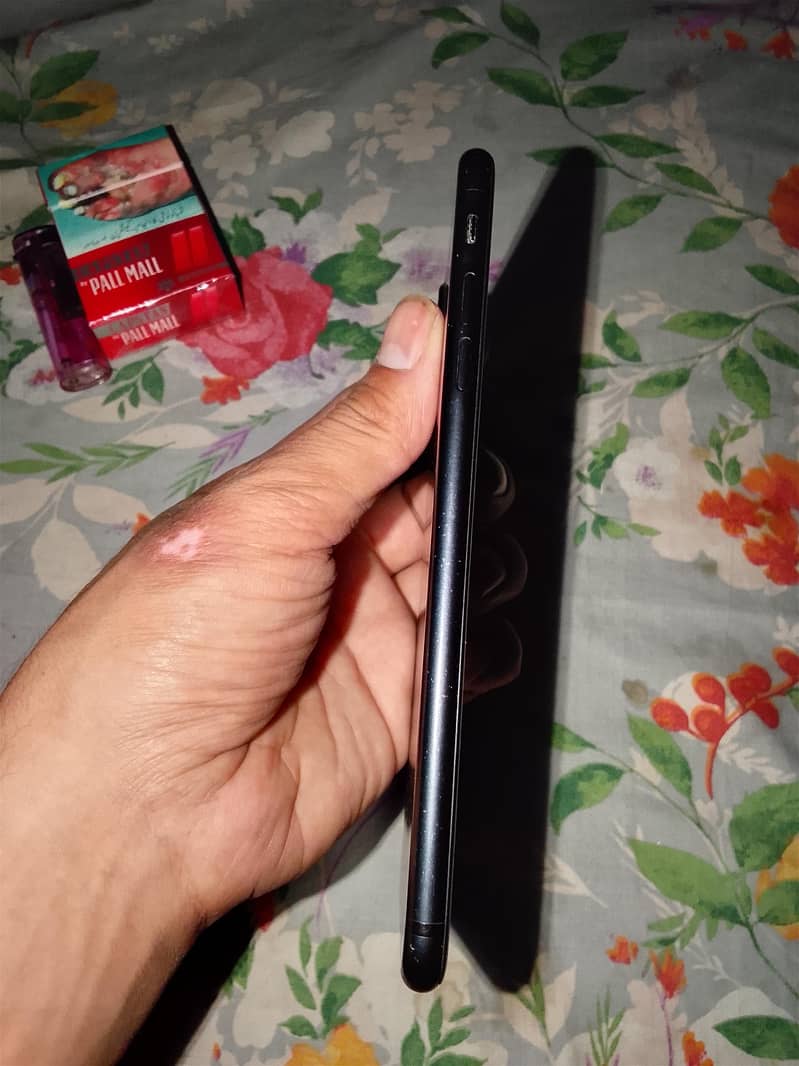 iphone 7+ 1