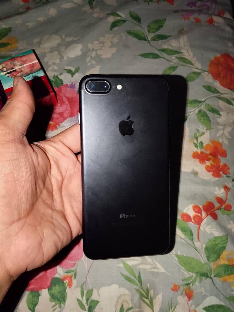 iphone 7+ 3