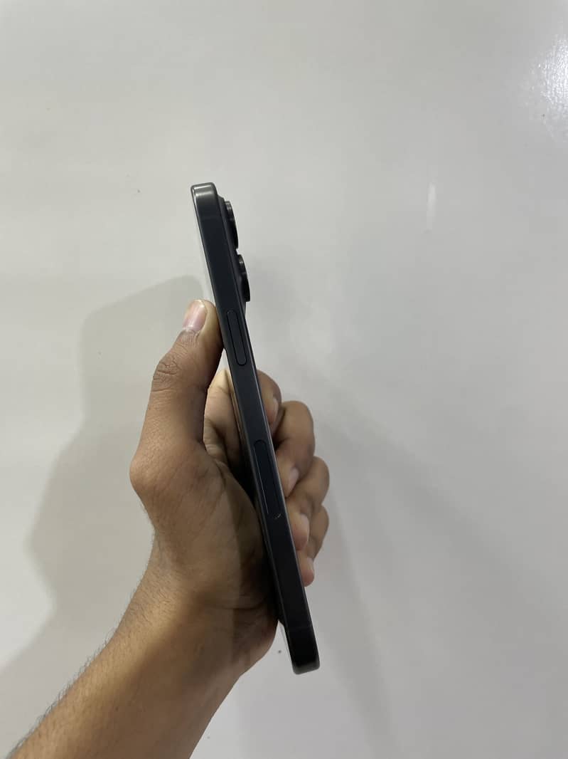 Iphone 15 Pro Max Jv 1