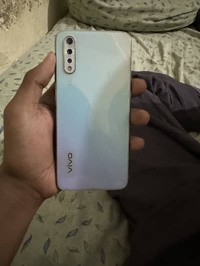 vivo s1  total orignal 4ram 128rom all ok