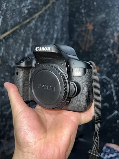 Canon 750d DSLR full kit + 3 Lenses | Excellent Condition |
