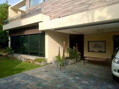 Modern 1-Kanal Architectural Masterpiece In DHA Phase 1