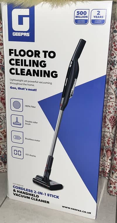 Handheld vacuum cleaner
