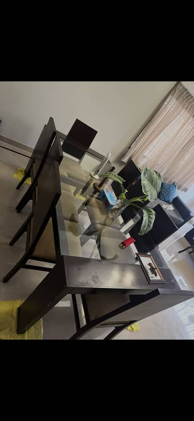 Dinning table