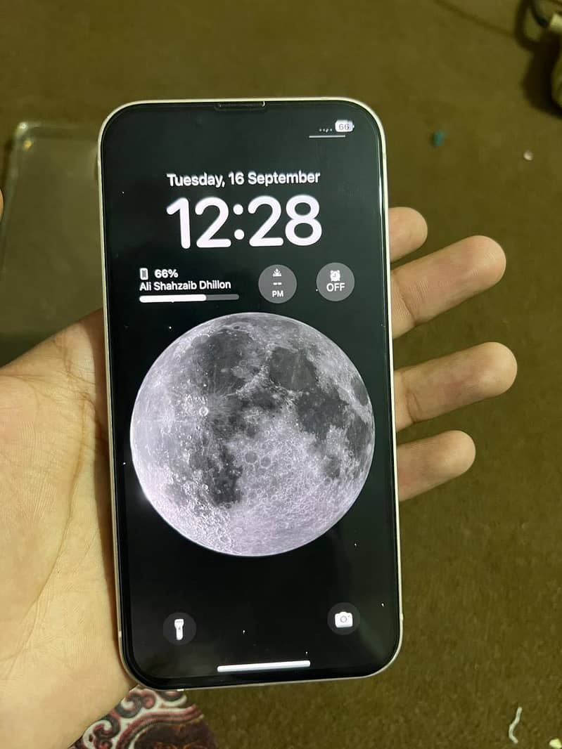Iphone 13 8