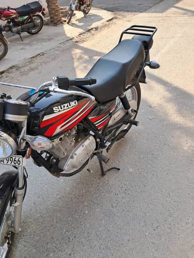 Suzuki Gs 150