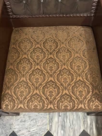 5 seater Sofa Set + Table Combo 5