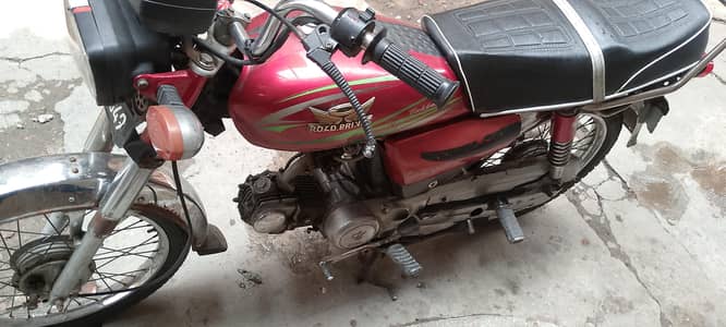 Dhoom CD70 for sale
