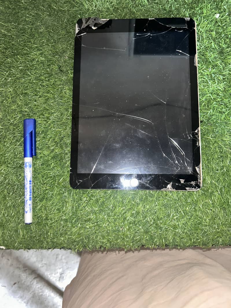 Ipad 6th gen 1