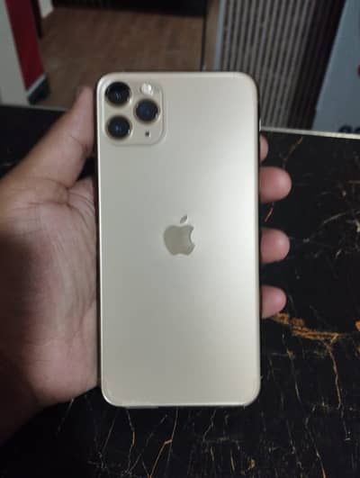 iPhone 11 Pro max pta approved singel sim 64gb battery health 82%