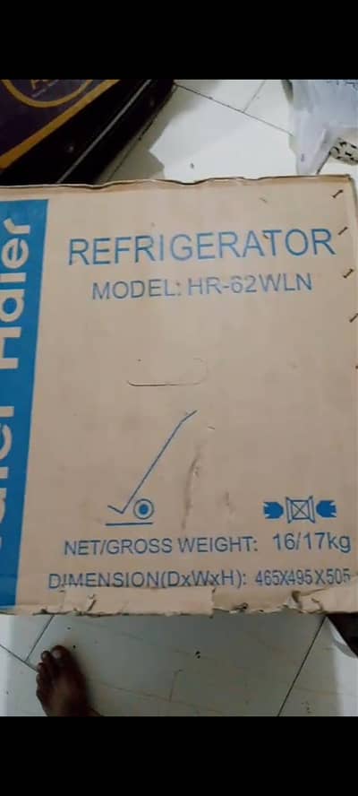 haier mini 1 door fridge