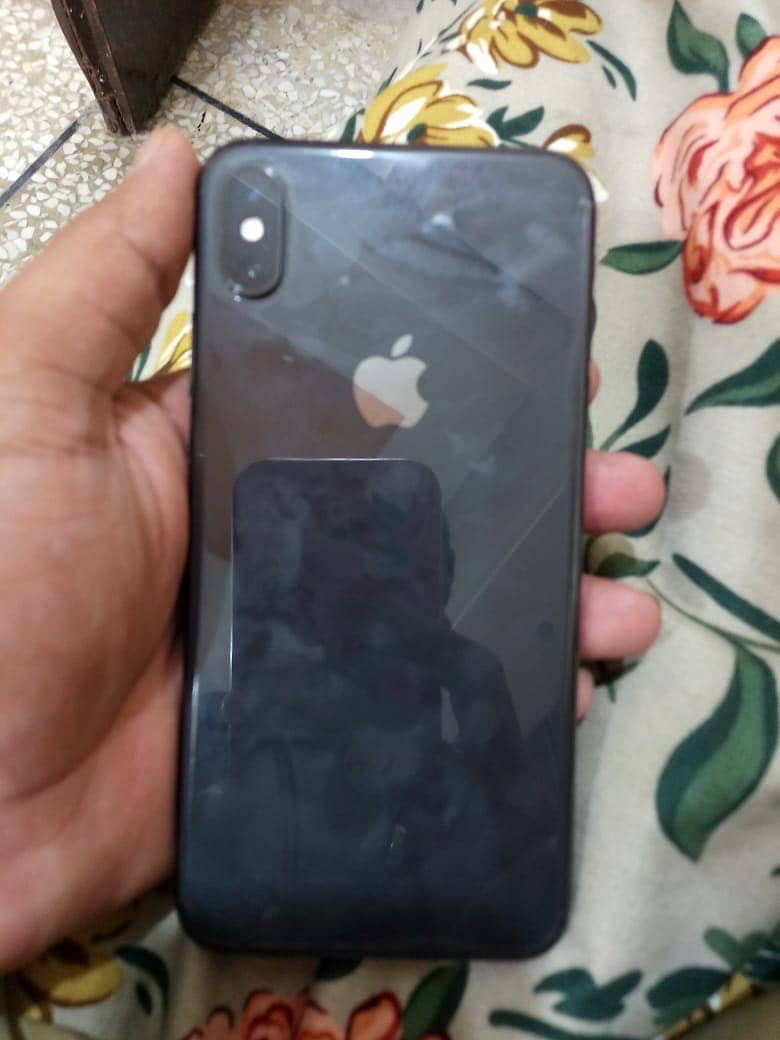 Iphone xs max 0