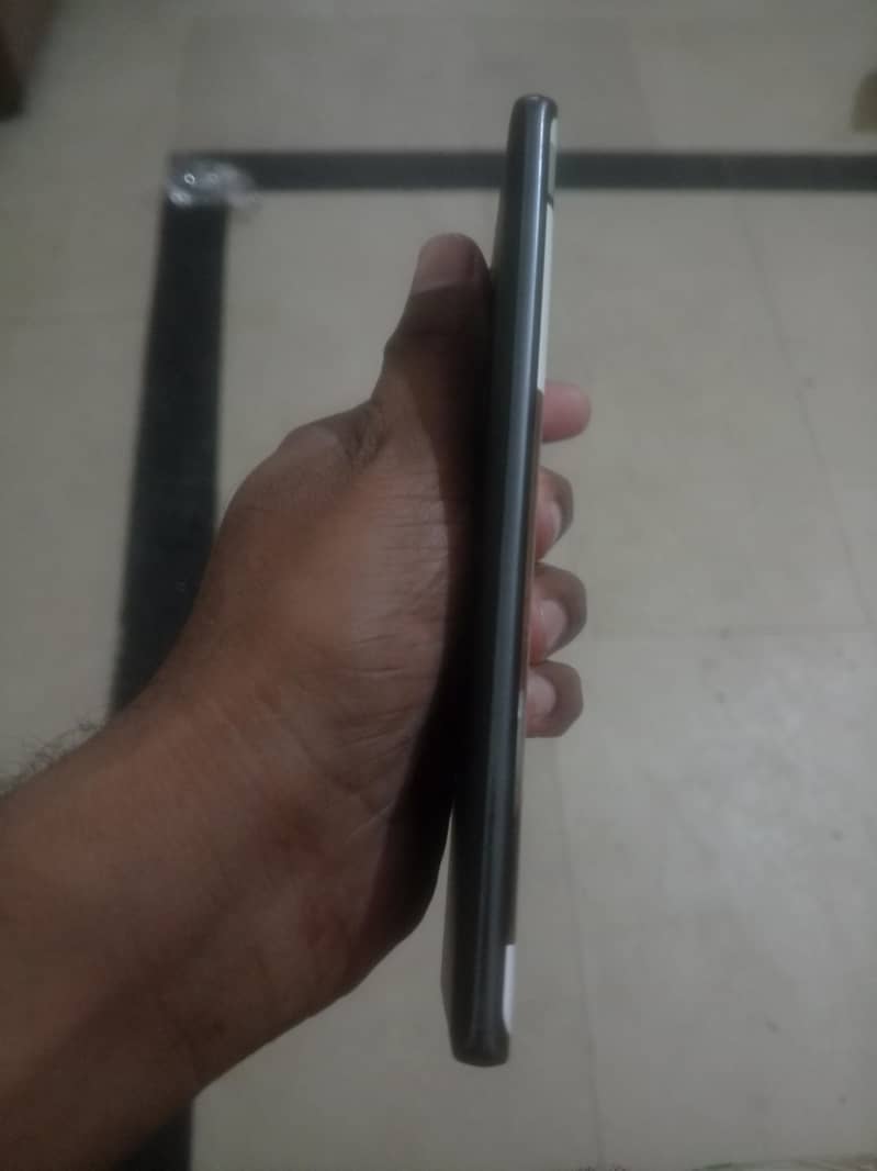 spark 20Edge 4