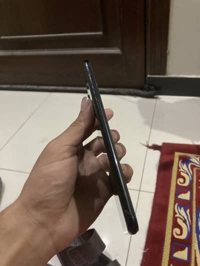 Iphone 7 plus pta 128gb