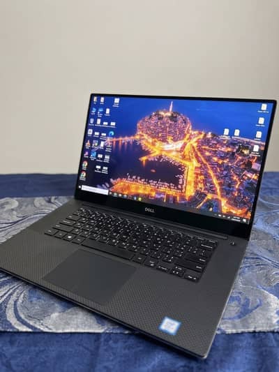 Dell XPS 15 (i7 6th Gen) - 4K Touch - 2GB NVIDIA Graphics