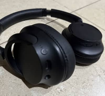 Sony WH-CH720 with ANC wireless headphone