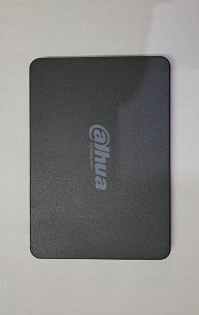 Dahua 512 GB SSD 100% health