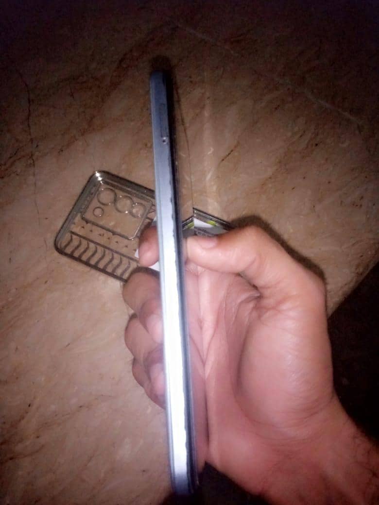 Infinix Note 12 5
