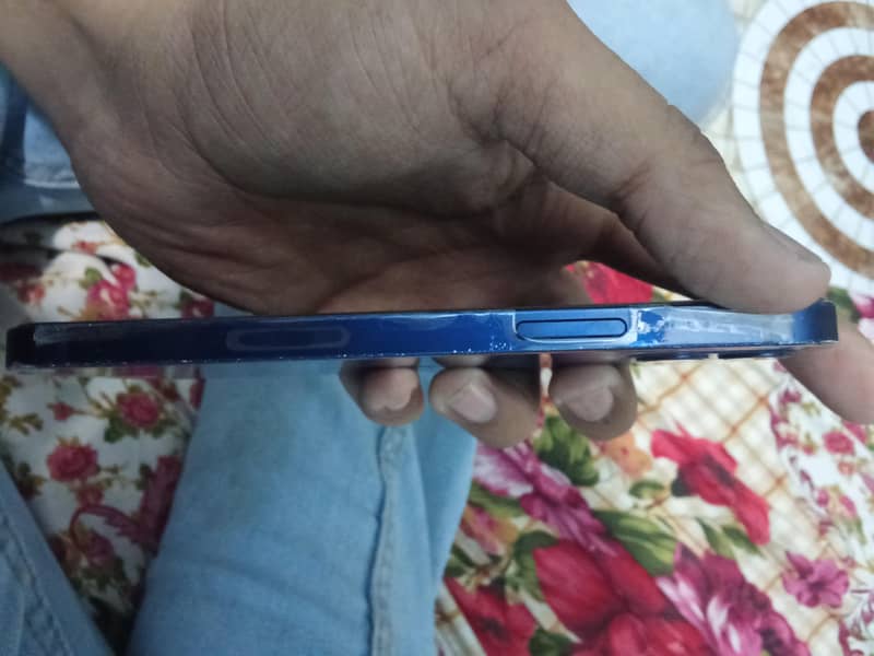 iphone 12 jv 4
