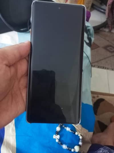 camon 40 pro like new