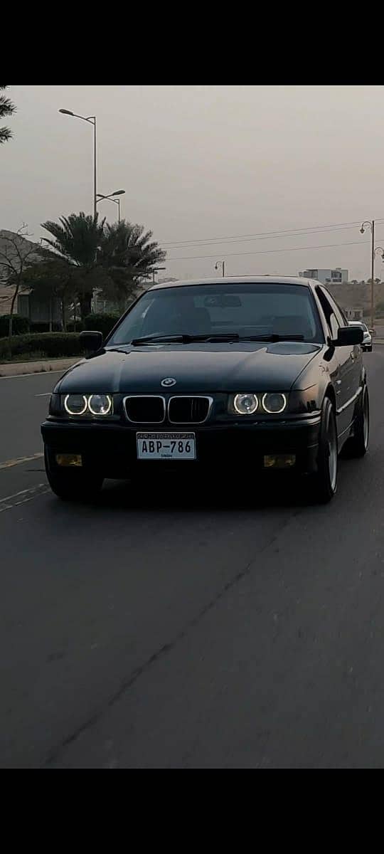 BMW E36 318i AUTOMATIC FULL LOADED 0