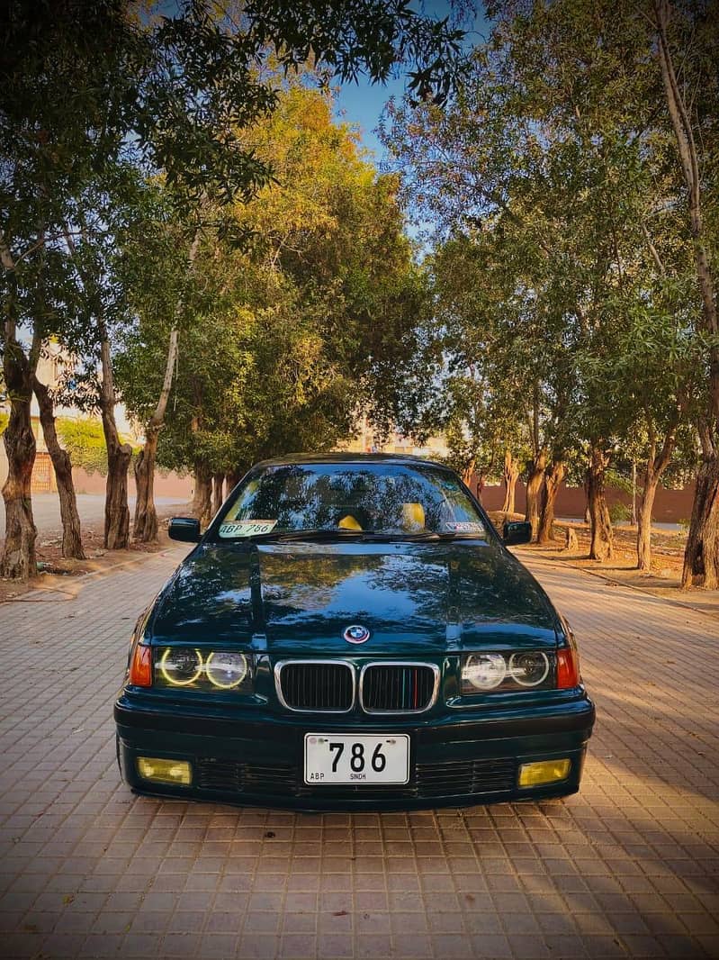 BMW E36 318i AUTOMATIC FULL LOADED 5
