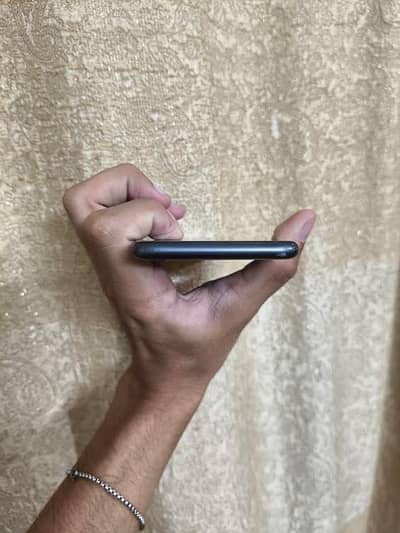 I phone 8 urgent sale