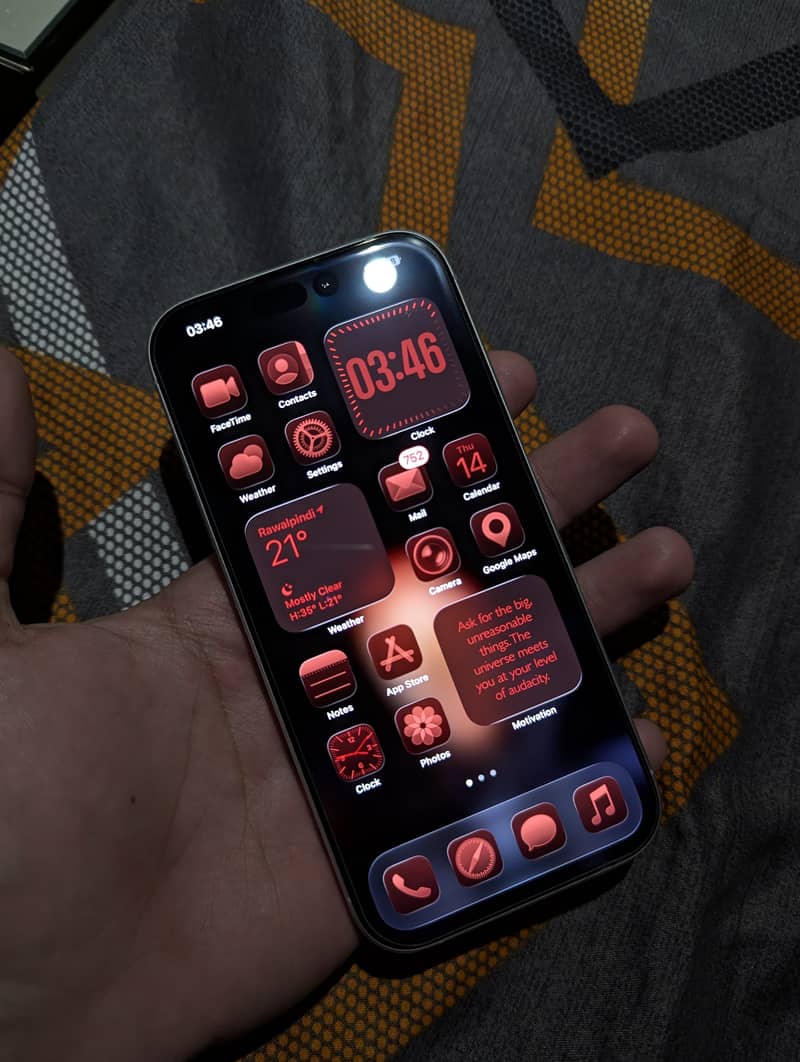 iPhone 17 3