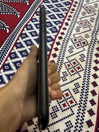 IPHONE XR WATERPACK.  URGENT SELL