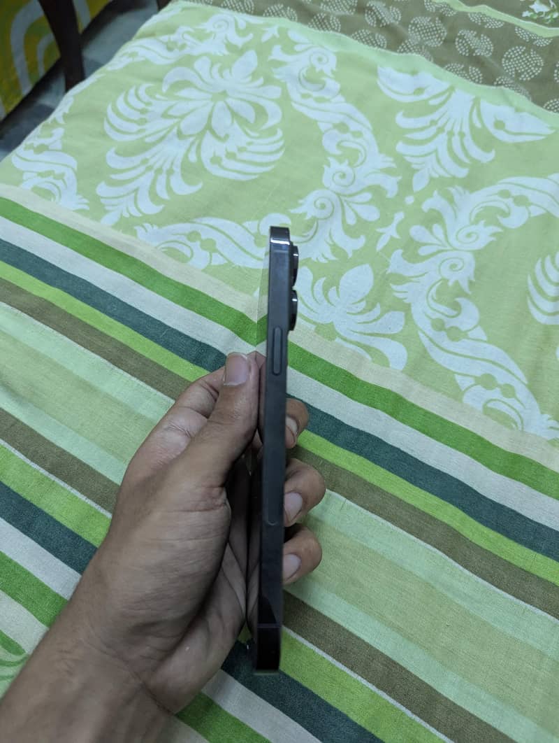 14 pro max 2