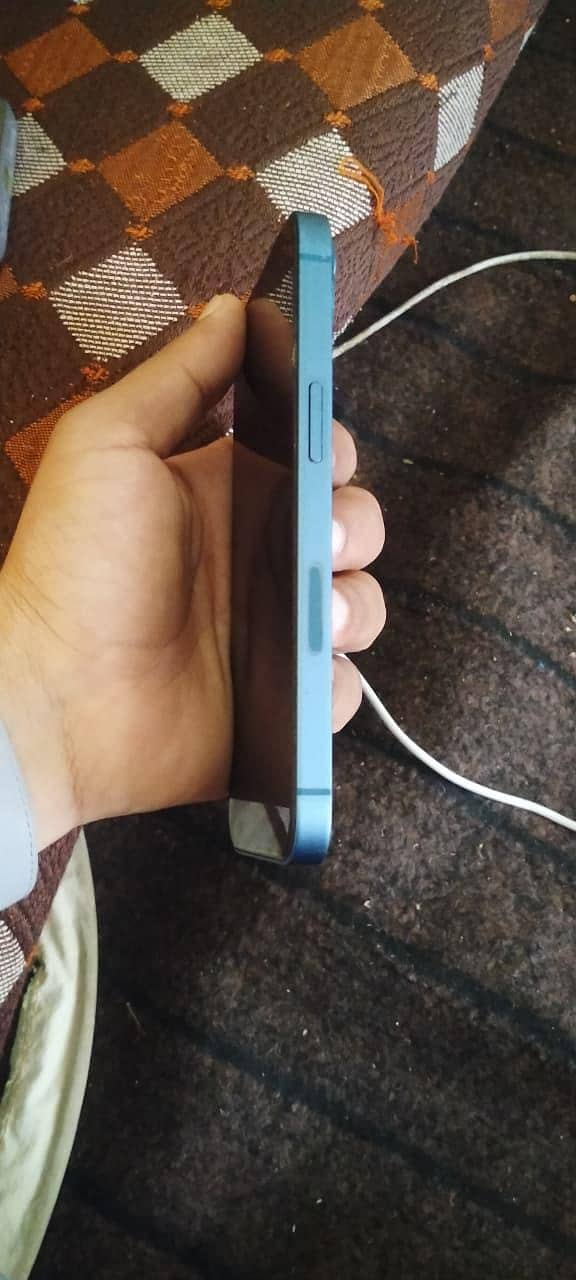 iPhone 13 jv 3