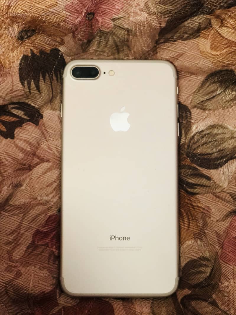 Apple iPhone 7 Plus 2