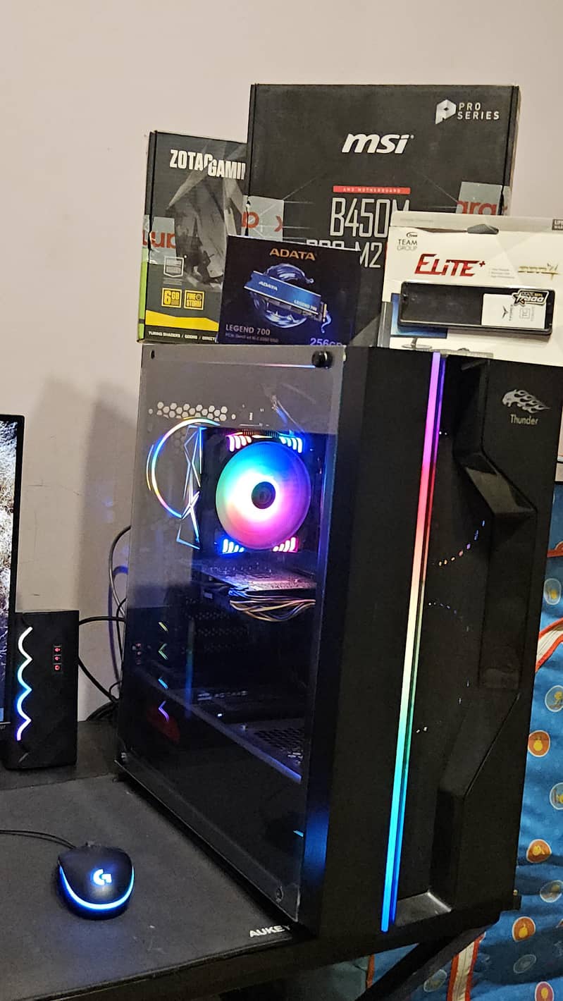 thunder gaming setup 2