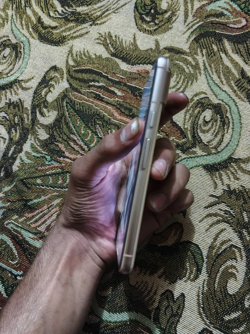 Google pixel 8 2