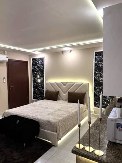 Per day and weekly basis, Studio fully furnished luxury apartments available for rent in Gulberg Greens Islamabad.