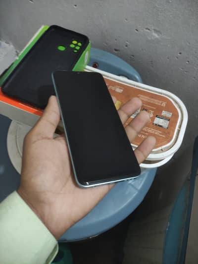 infinix HOT 10s 6+128 with box .