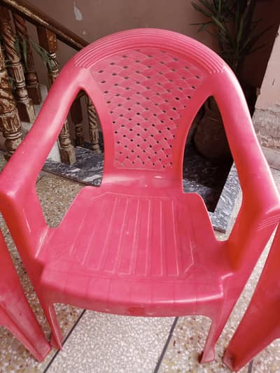 Plastic chairs with Folding Table