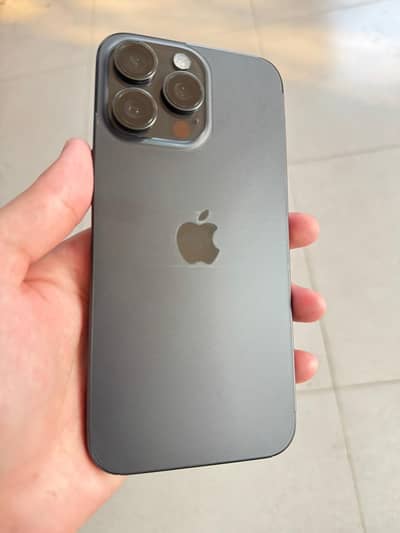 Iphone 15 pro 256 gb 10/10