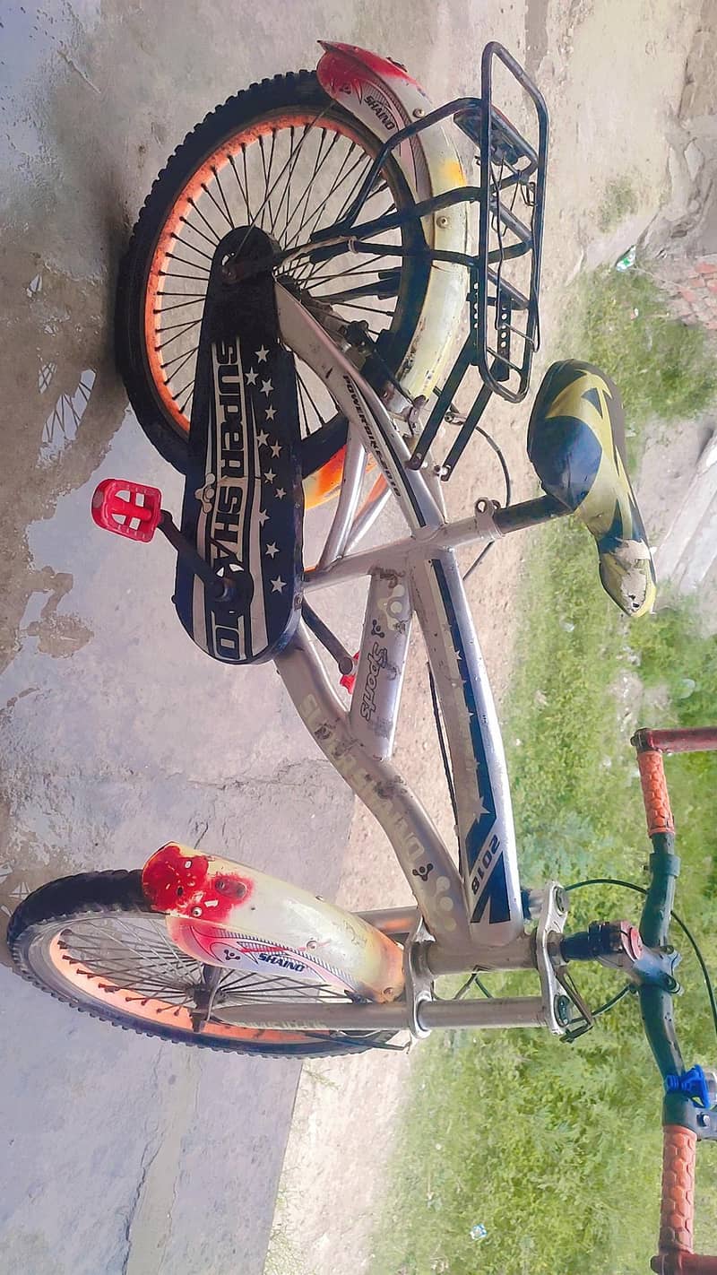 ماشاءاللہ بچوں کی زبردست سائیکل فروخت کیلئے – کنڈیشن 8/10  0