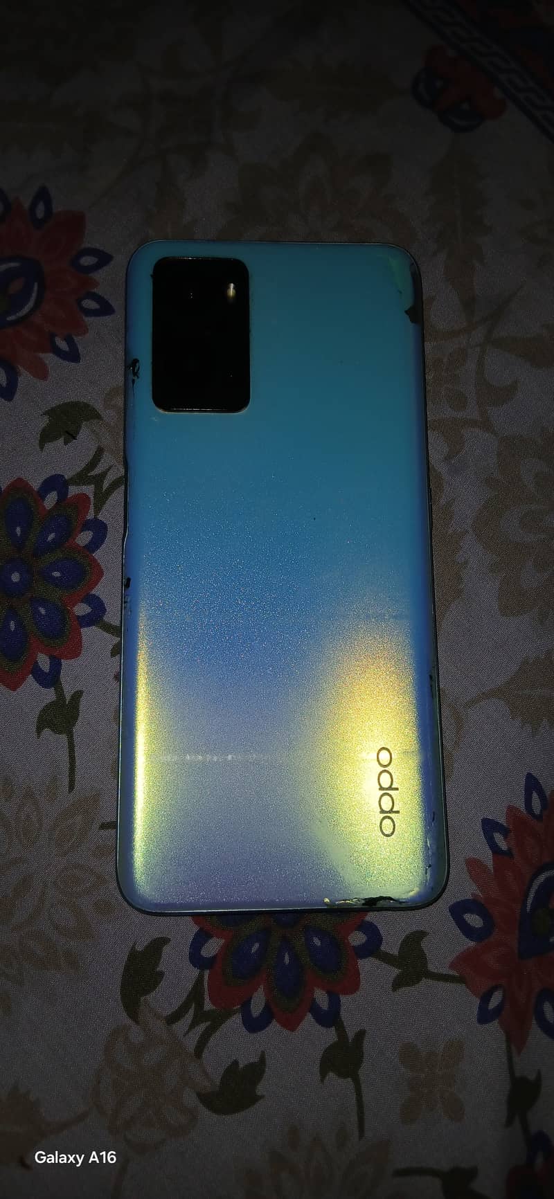 OPPO A76 1