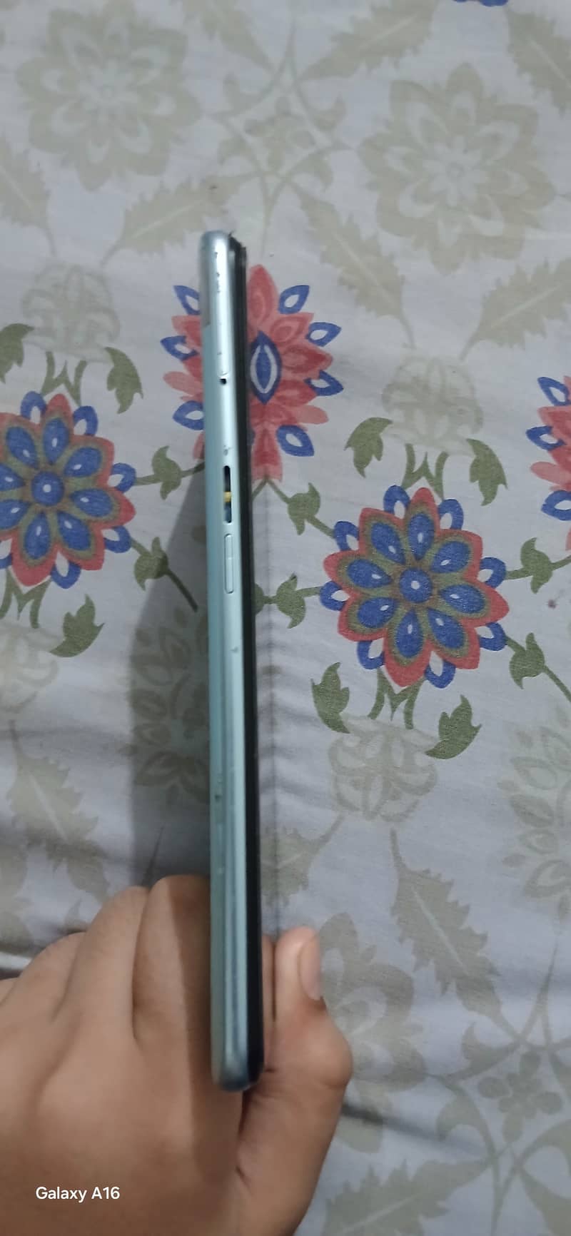 OPPO A76 3