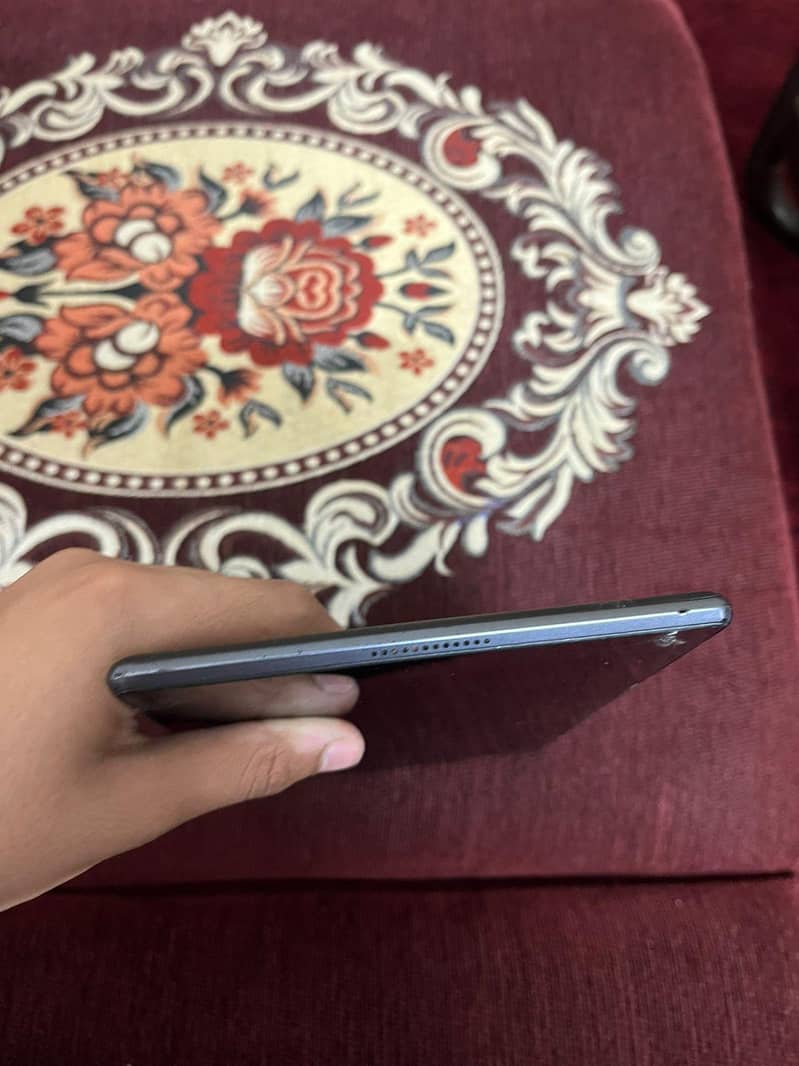 Tablet 4